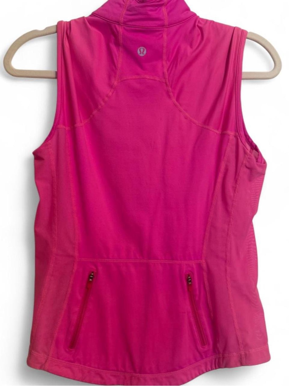Lululemon Full Zip Running Vest Size 8 Hot Pink Mesh Trim Athletic Workout - Picture 3 of 4